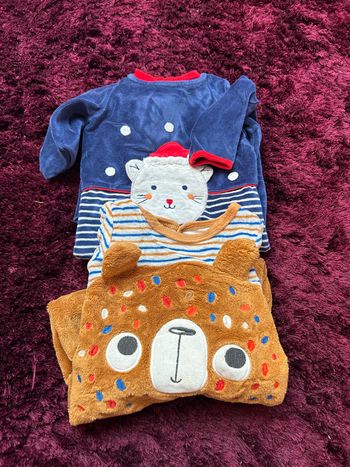 Lot de deux pyjamas