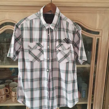 Chemisette homme à carreaux  taille M celio très bon etat