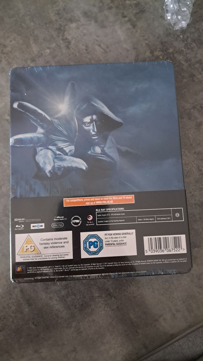 Blu ray steelbook neuf 4 fantastiques/  fantastic 4 - photo numéro 2