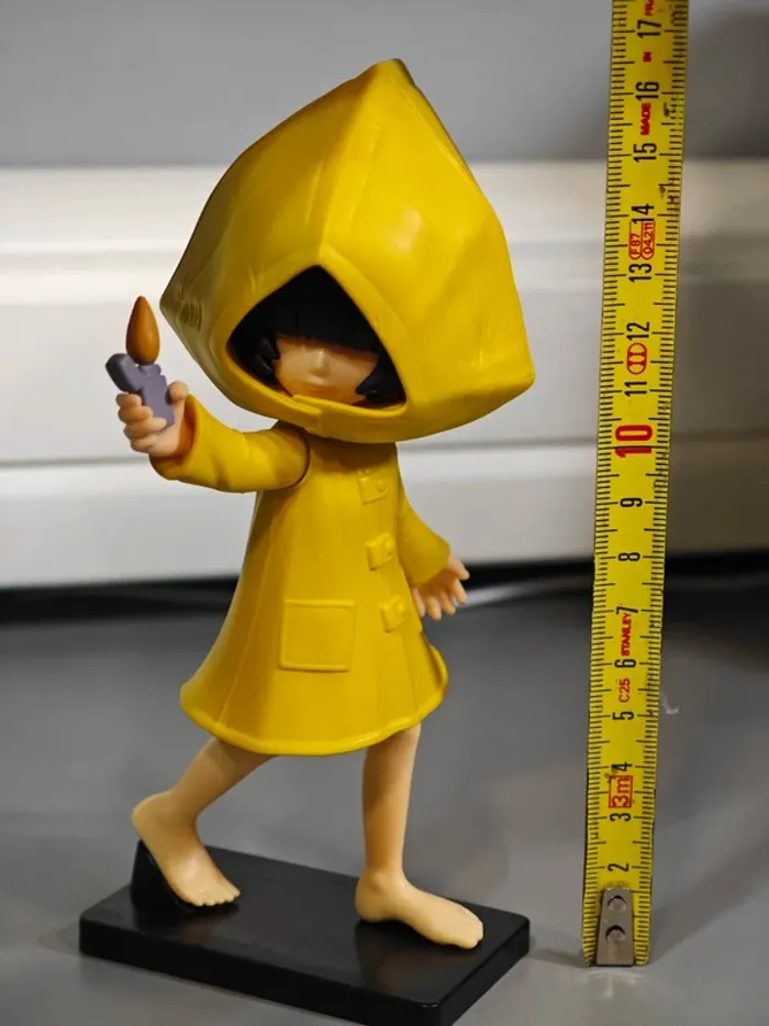 Figurine Little Nightmares Six 16cm neuve avec boîte - photo numéro 7