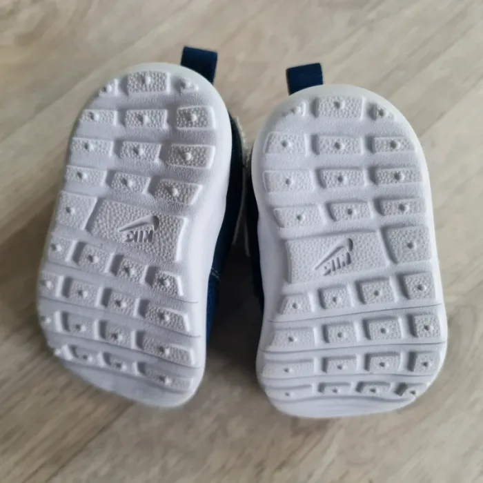 Nike bébé 17 - photo numéro 3