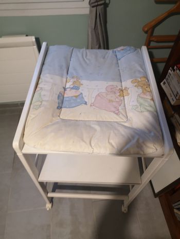 Vends lot matériel puériculture  prix à debattre