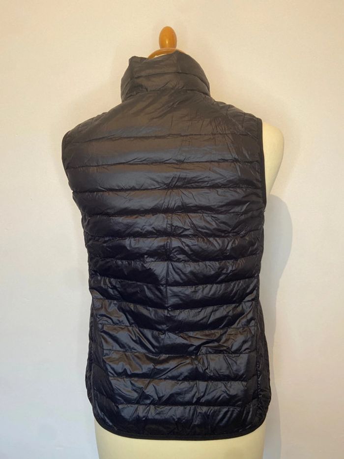 Doudoune légère sans manches femme taille S de marque Carrément - photo numéro 3