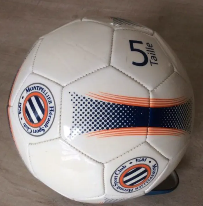 Ballon foot MHSC - photo numéro 2