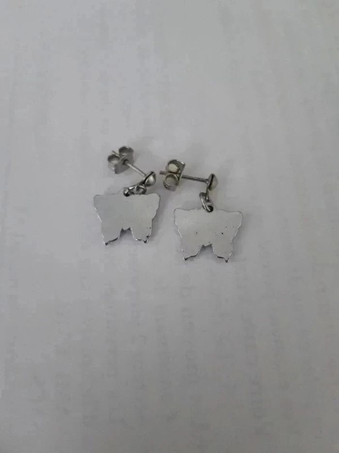 Boucle d'oreille papillon bleu violet fantaisie - photo numéro 3