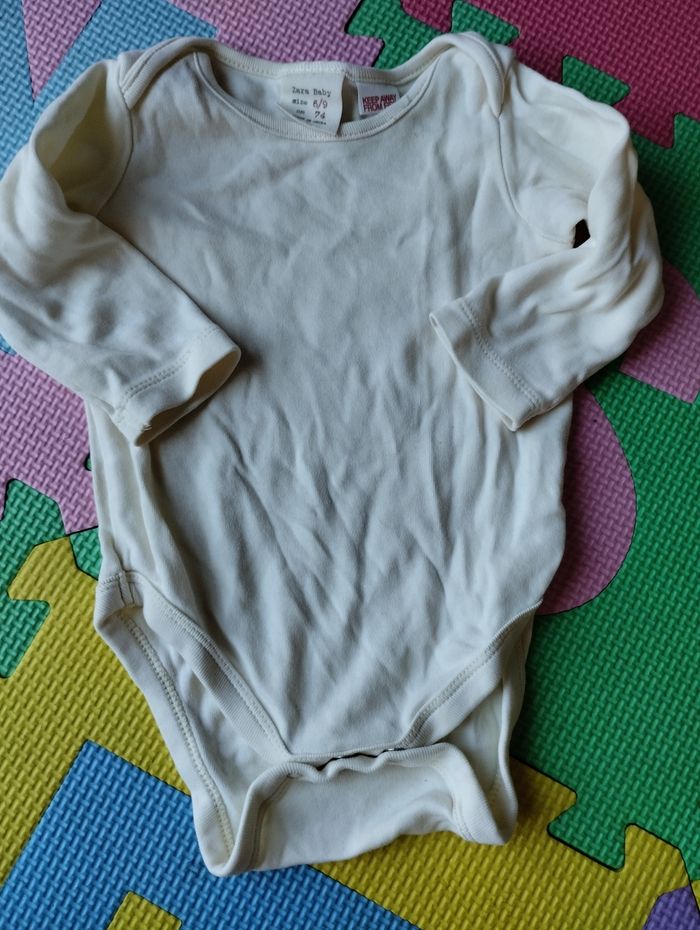 Lot 2 bodys - photo numéro 2