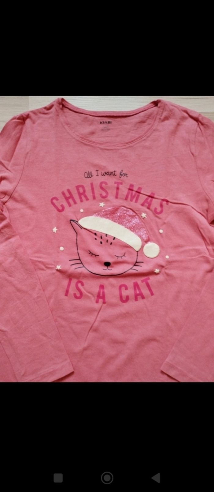 Tee-shirt manches longues couleur framboise 12 ans très peu porté - photo numéro 2