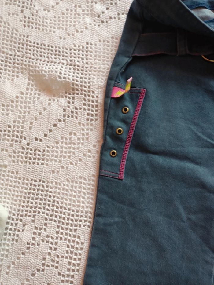 Jean pattes d EF 12 ans - photo numéro 3