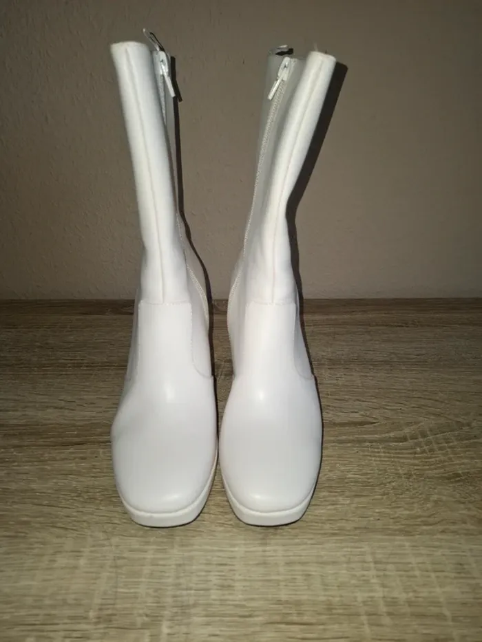 Bottines blanches Monki - photo numéro 2