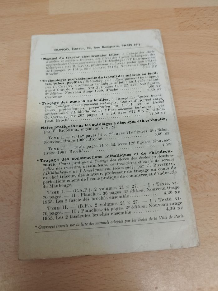 Pour LE CHAUDRONNIER

M. DARCY

DUNOD - photo numéro 2