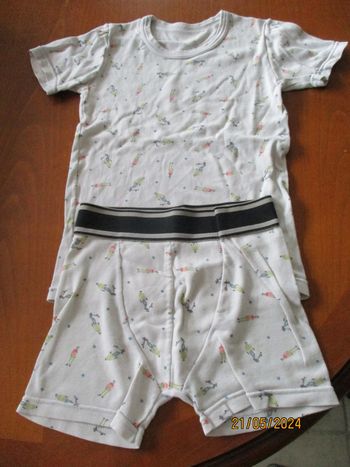 Lot de 2 ensembles caleçon + t-shirt 6 ans