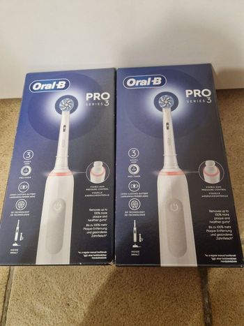Lot de 2 Brosses à dents électrique Pro3