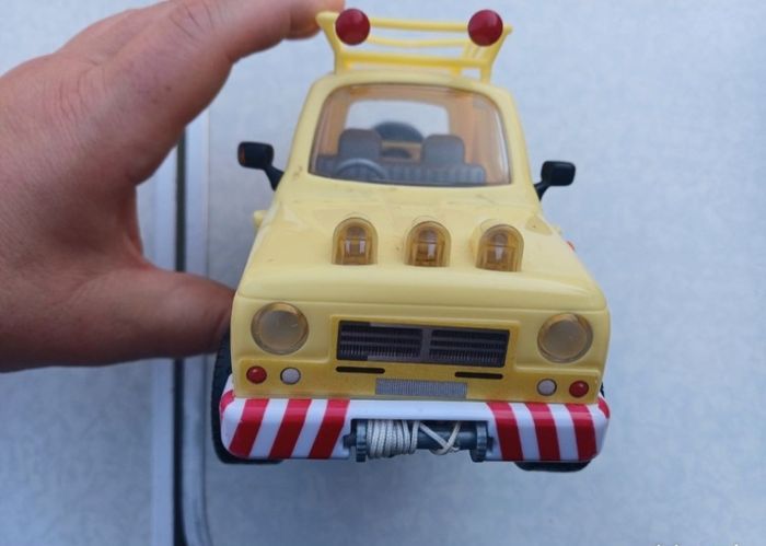 Véhicule de montagne 4×4 Simba Sam le pompier