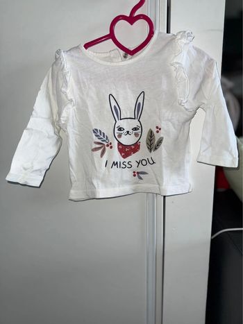 Joli tee shirt à manches longues