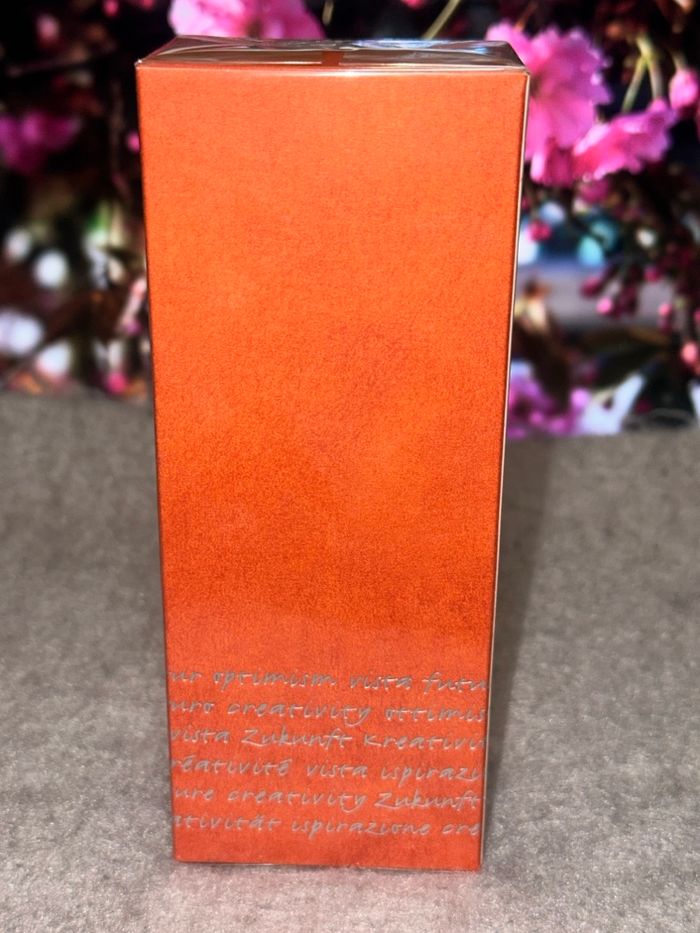 Cerruti image woman - photo numéro 4