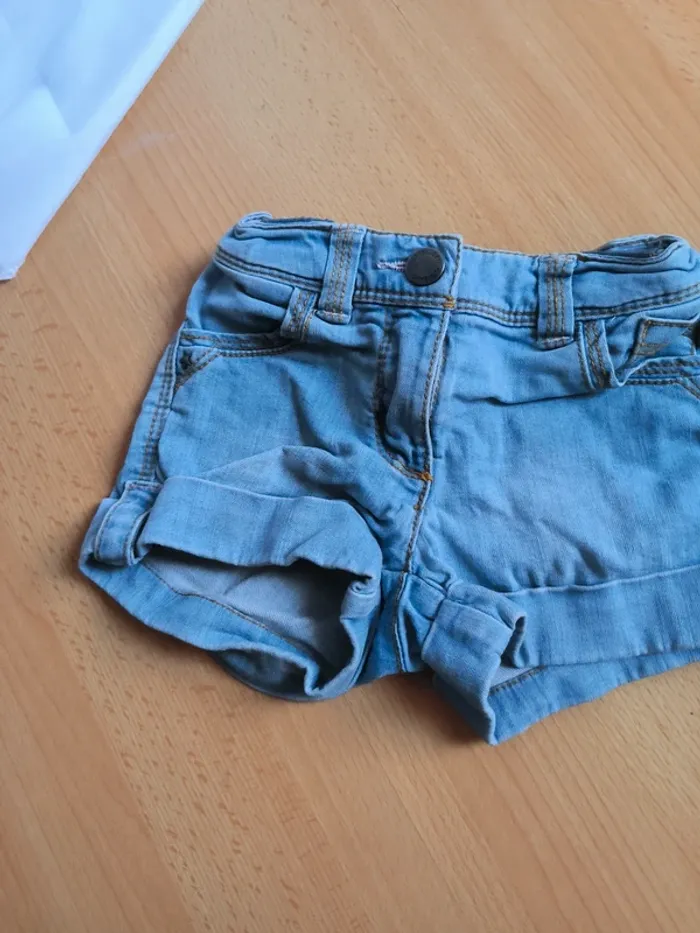 Short en jeans Vertbaudet fille 94 cm