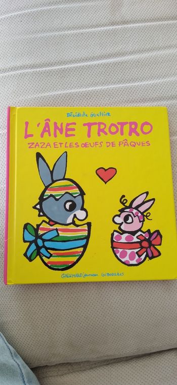 Livre l'âne trotro Zaza et les œufs de Pâques 
