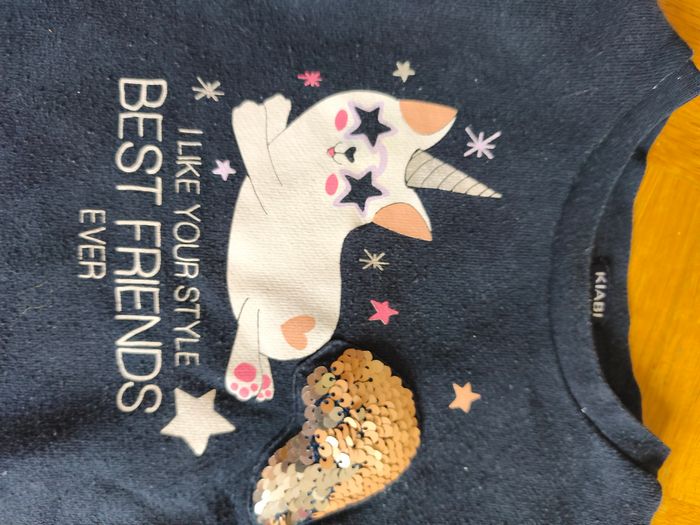 Pull sweat 4 ans licorne nuage sequins dorés relief détail noeud fille manches longues Kiabi - photo numéro 3