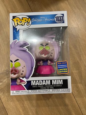 Funko pop madam mim disney 1037