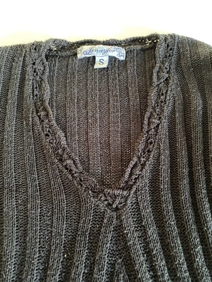 Pull crochet noir - photo numéro 2