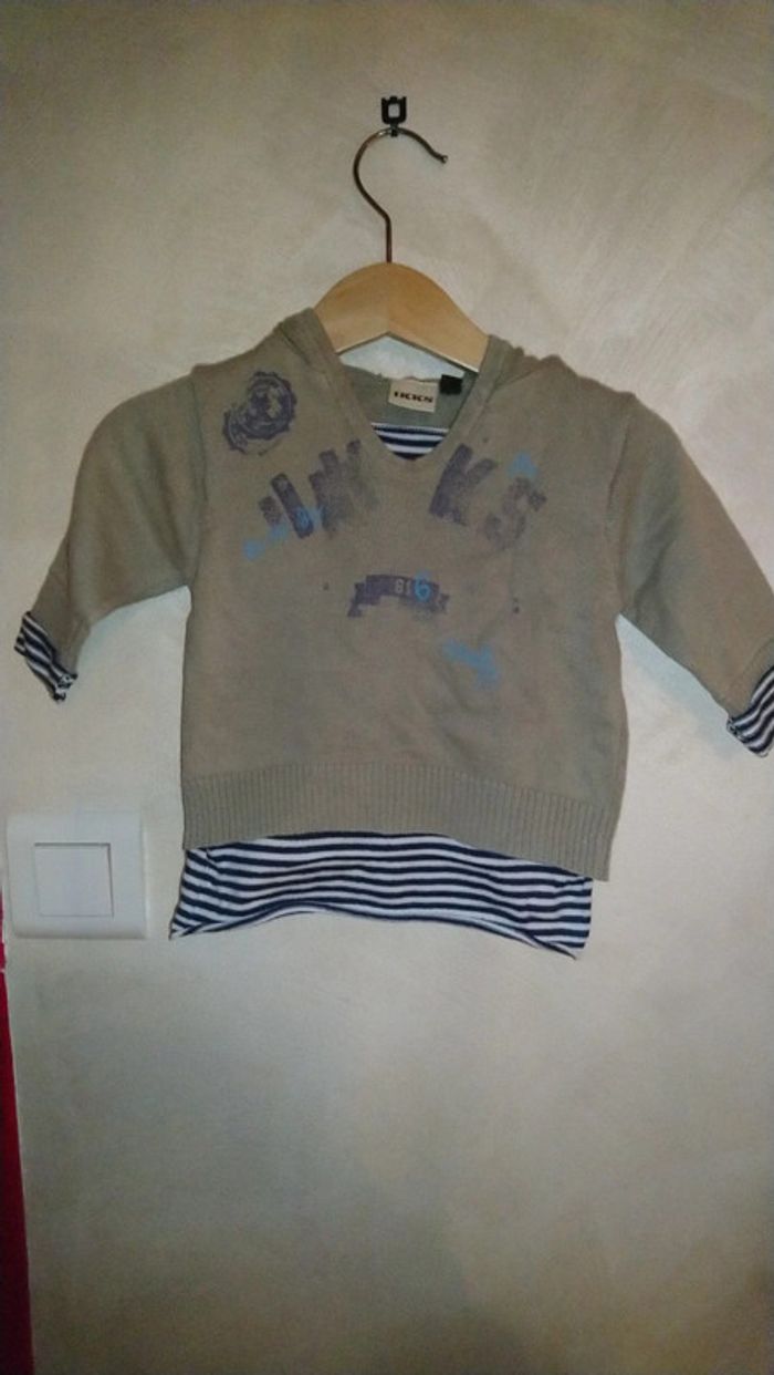 Pull original IKKS taille 6 mois