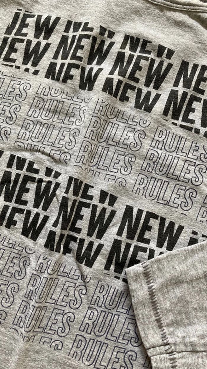 Lot ensemble vêtement haut pull sweat 12 ans garcon levis - photo numéro 7