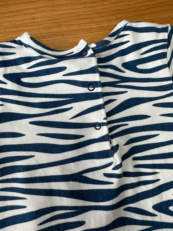 Robe MC blanche à rayures bleu marine avec cœur - Taille 3 Ans - photo numéro 9