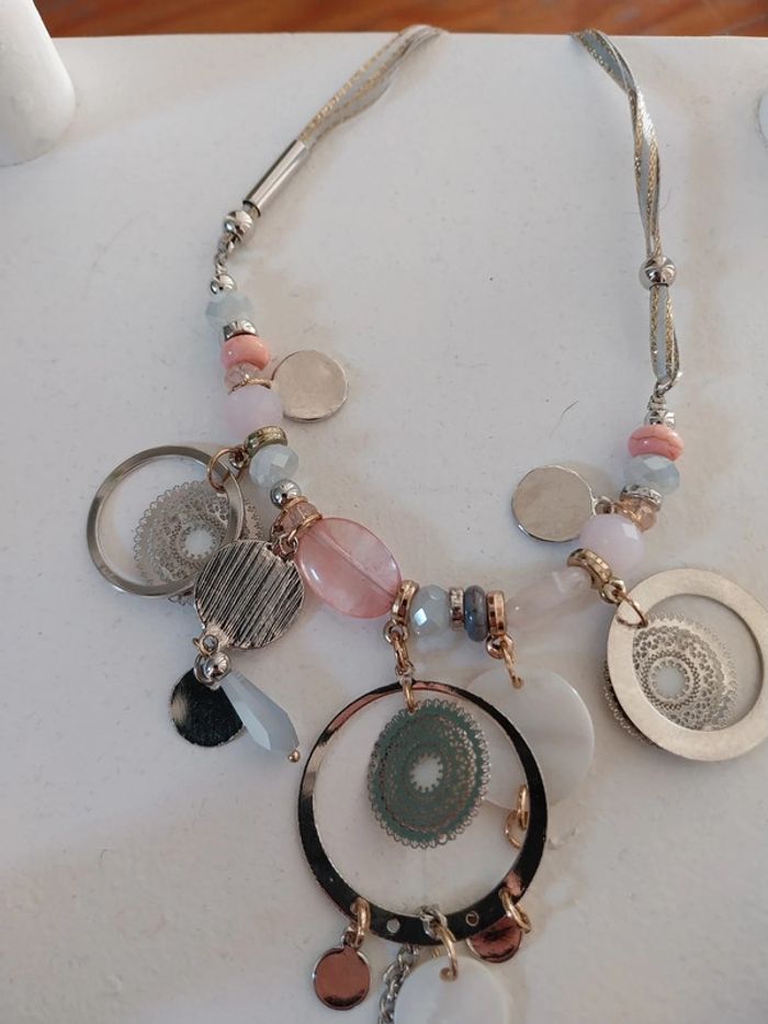 🎯 Magnifique collier pastel - photo numéro 5