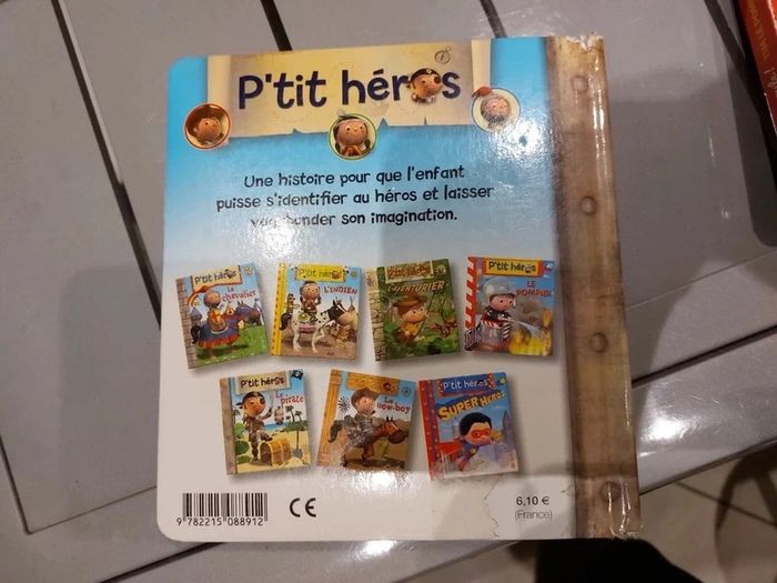 Livre petit héros le pirate - photo numéro 2