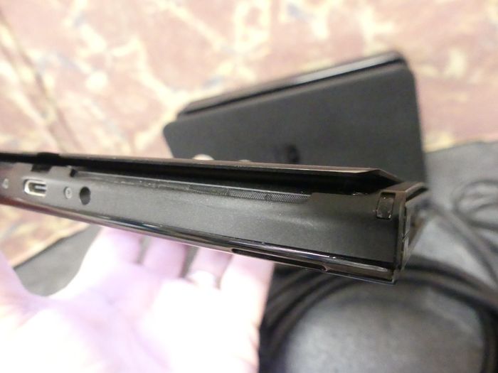 Nintendo Switch oled - photo numéro 3