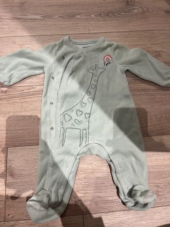 Pyjama ouverture par lavant