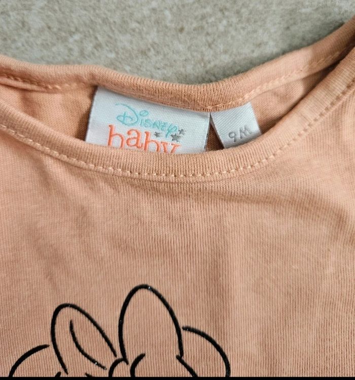 Lot jeans, pulls fins, chaussures - Disney baby/Kiabi - Taille 9 mois - photo numéro 6