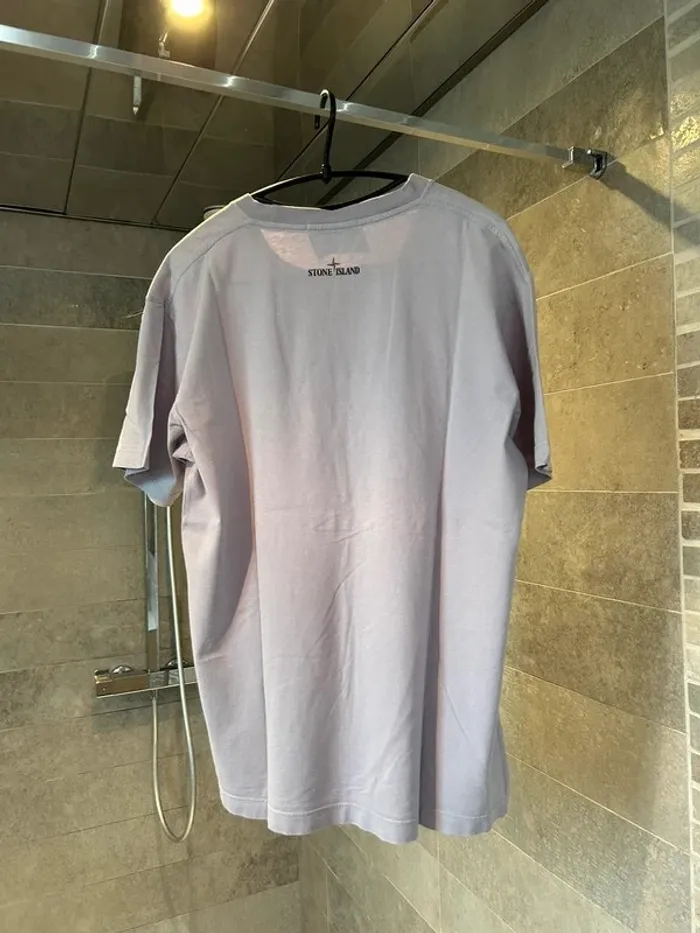 Magnifique T-shirt Stone Island logo central - Taille L - photo numéro 6