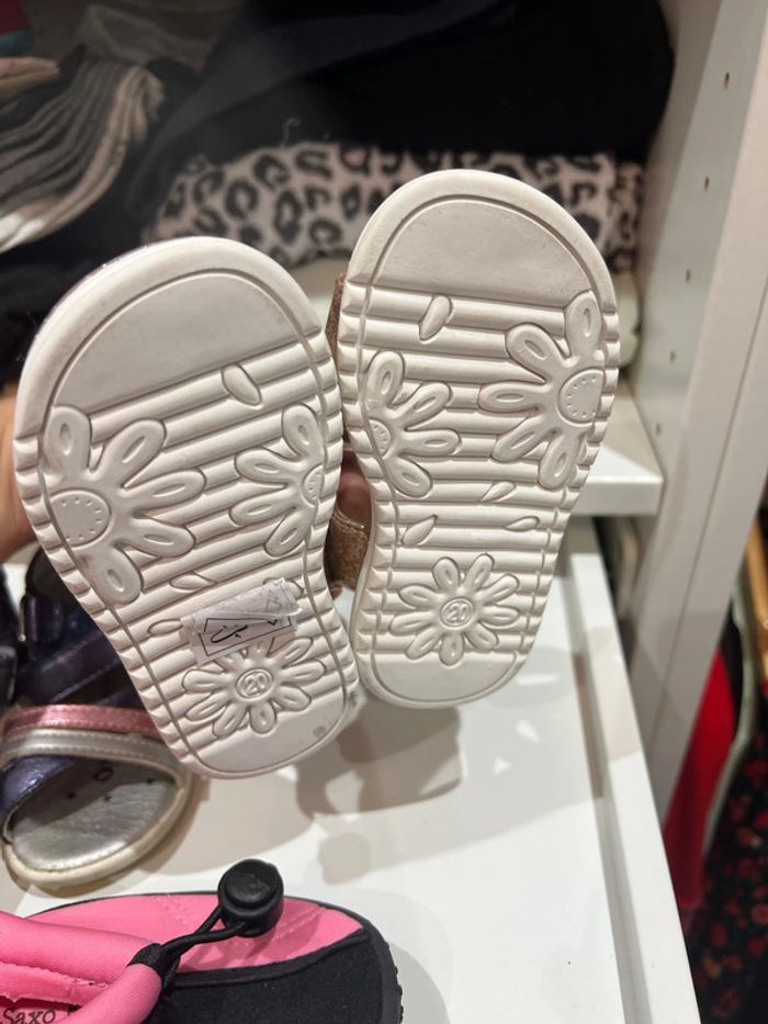 Lot chaussure taille 20 - photo numéro 15