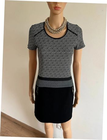 Robe noire et blanche à manches courtes Armand Thiery taille S TBE
