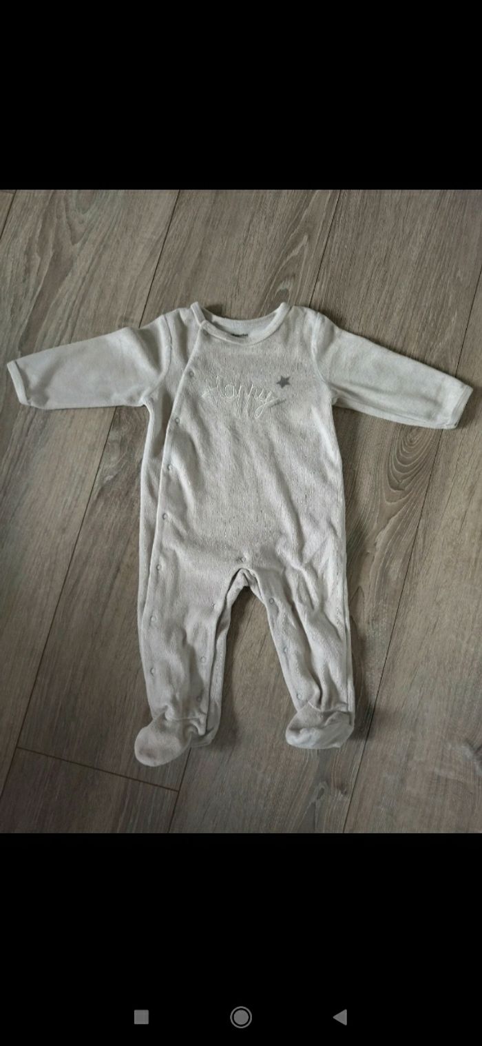 Pyjama 9 mois