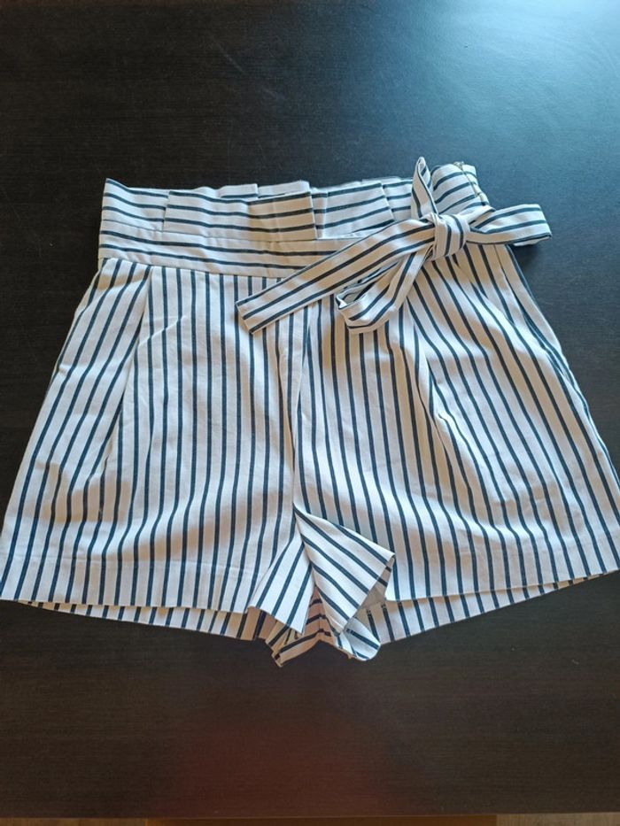 Short ZARA - Taille M