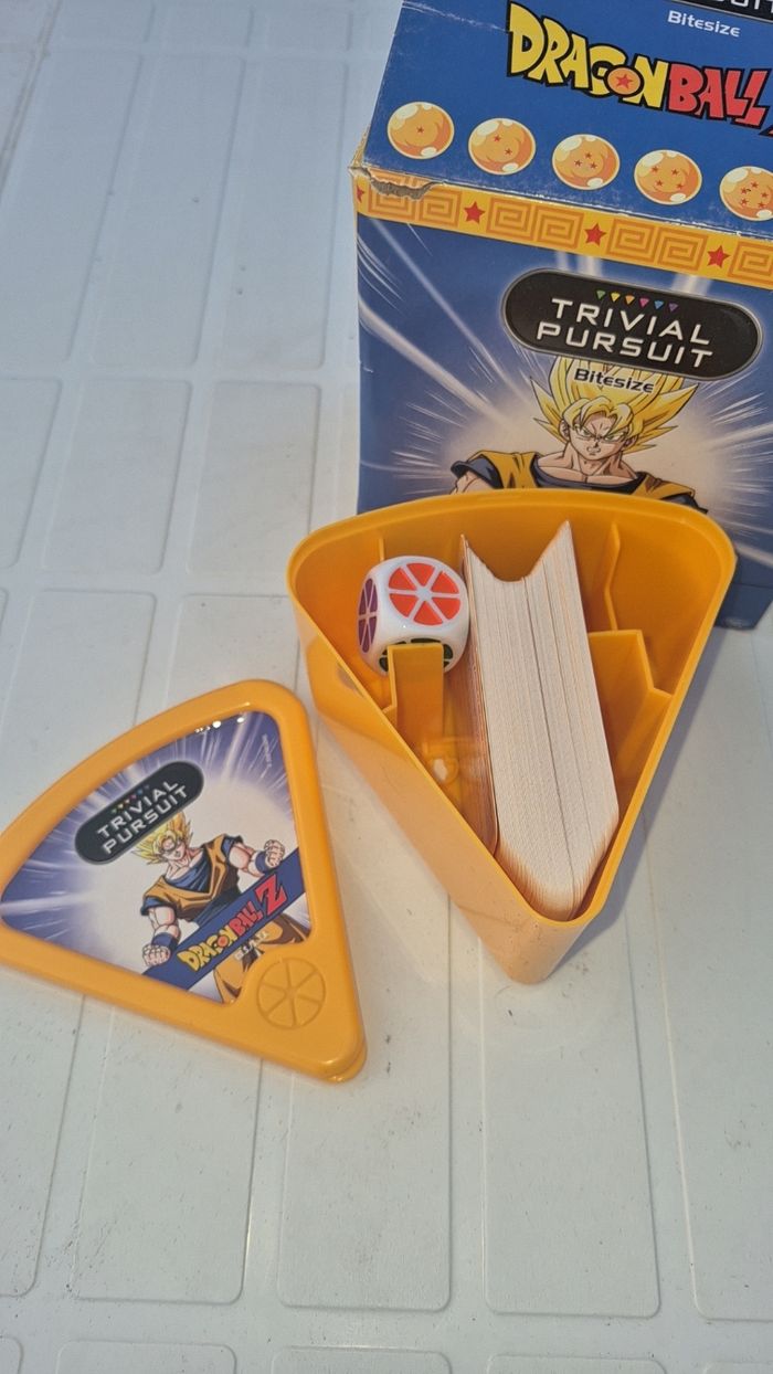 Trivial pursuit dragon Ball z - photo numéro 2
