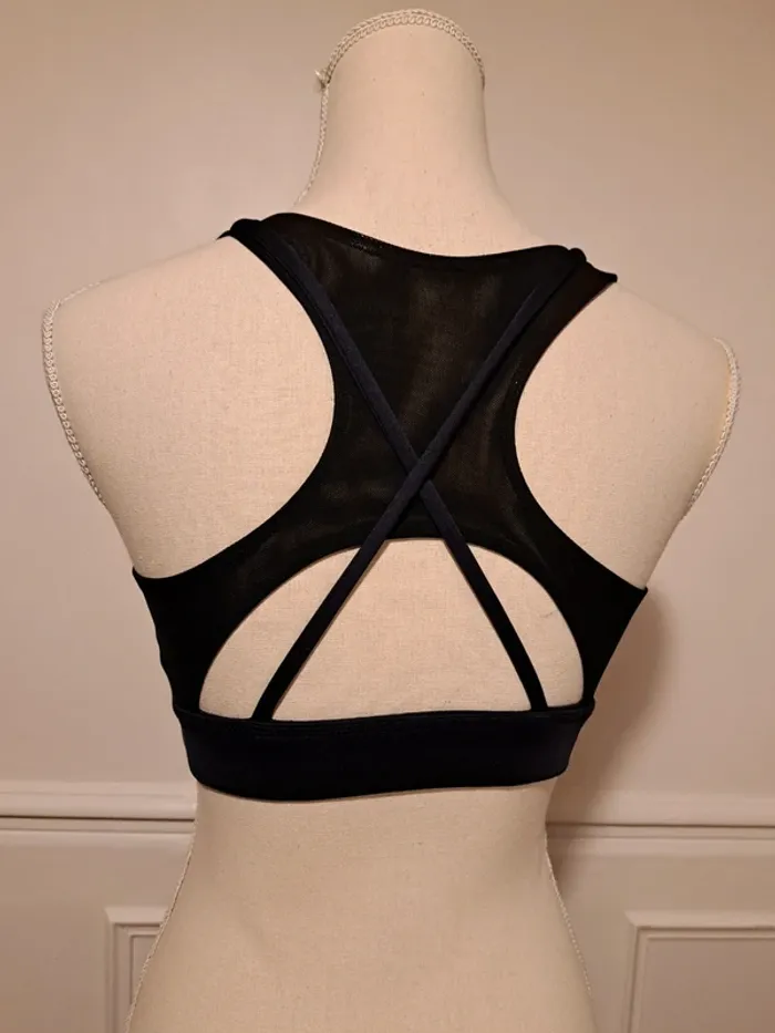 Brassière en parfait état TM - photo numéro 2