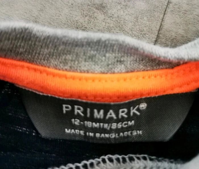 T-shirt bébé garçon 12/18 mois NEUF - photo numéro 2