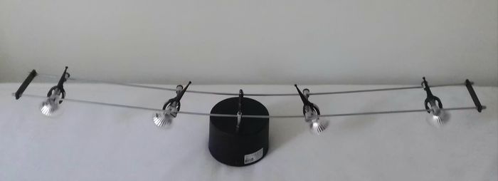 Lustre / plafonnier Ikéa en métal