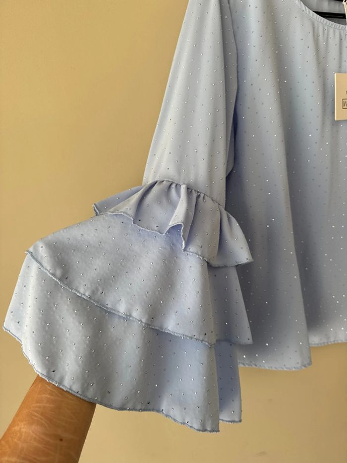 👕🌞Haut à strass bleu ciel clair été  - neuf avec étiquette- melitea - taille unique - photo numéro 2