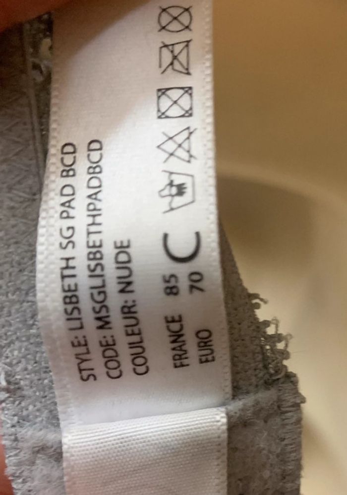 Soutien gorge - photo numéro 5