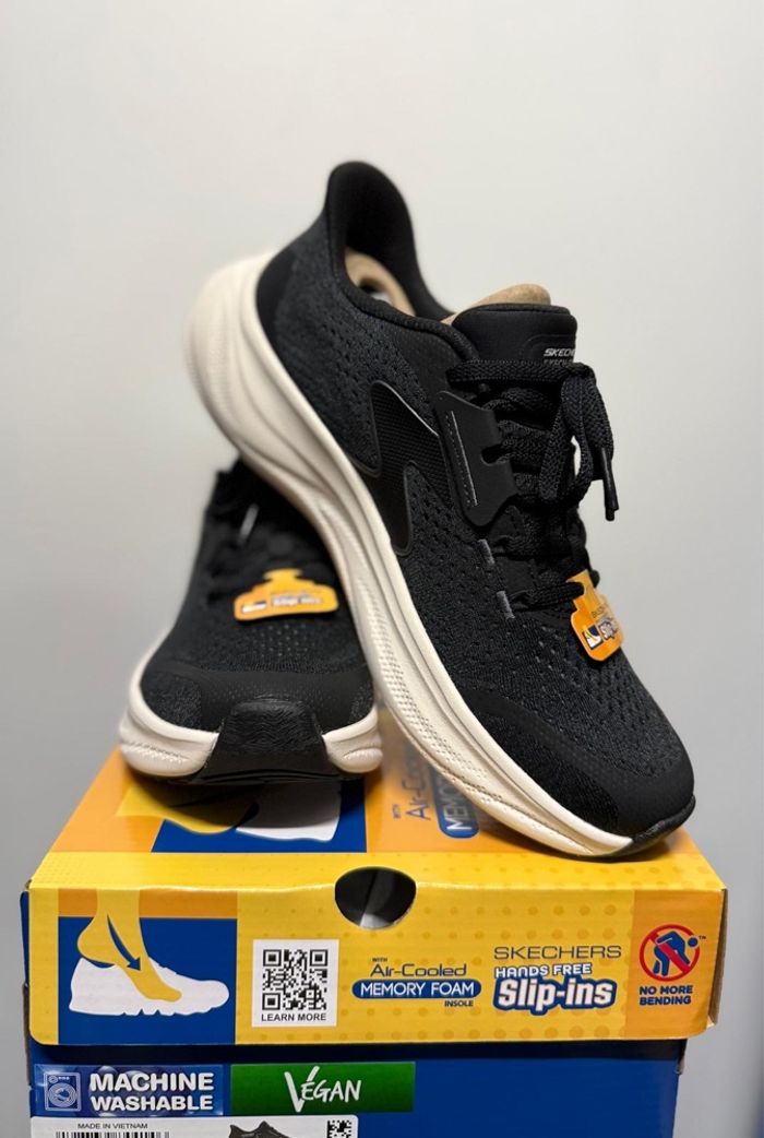 Basket skechers noir slip Ins -38 - photo numéro 2