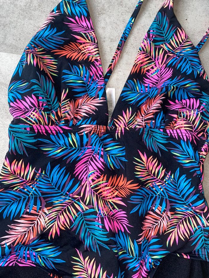 Maillot de bain une pièce - photo numéro 2