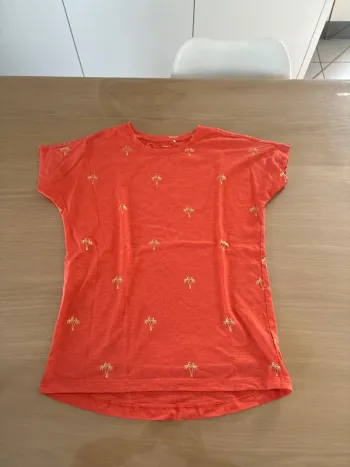T-shirt Name. It