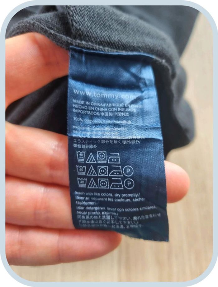 Pull col en V Tommy Hilfiger noir " Prenium Cotton " Homme Taille M - photo numéro 4