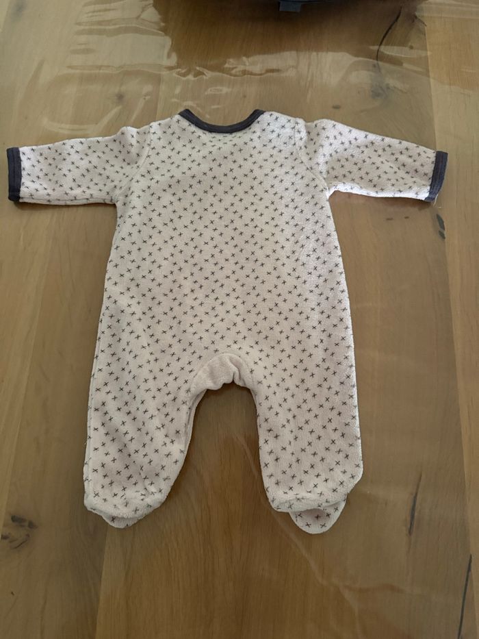 Pyjama 1 mois - photo numéro 2