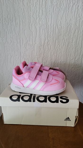 Baskets bébé fille Adidas Tensaur