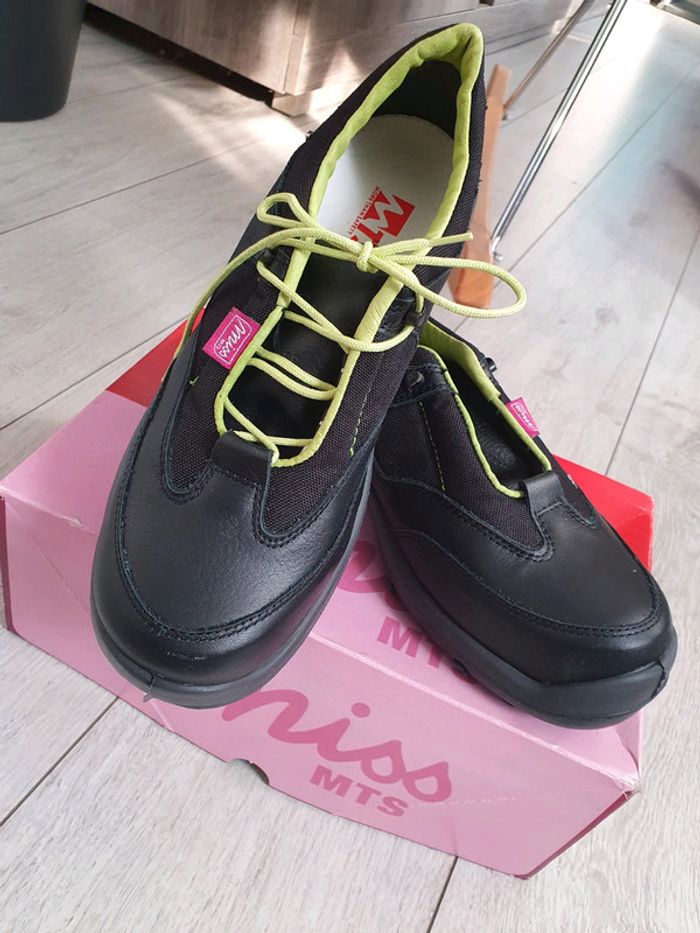 Chaussures de Sécurité - NEUVES